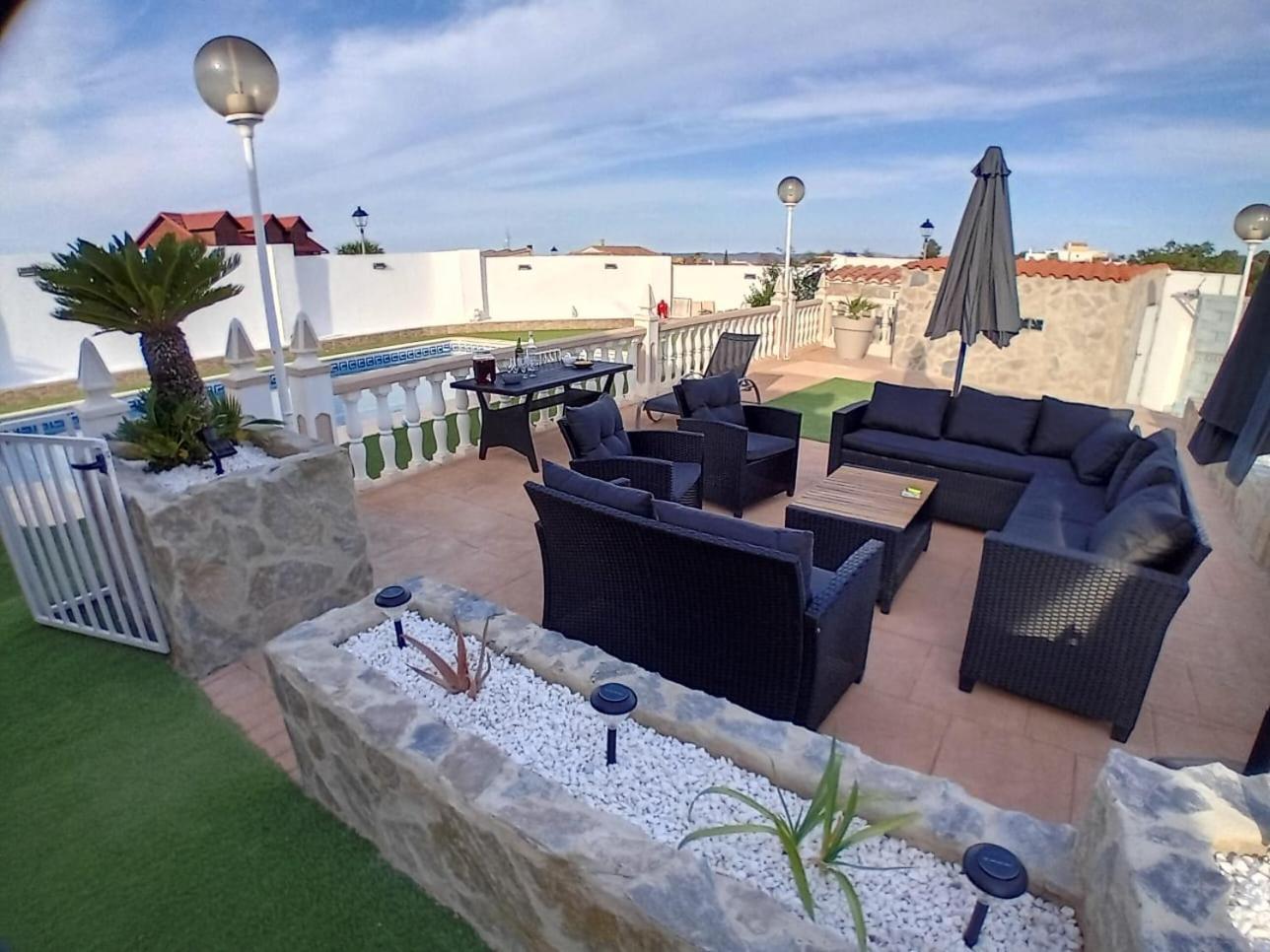 Casa De Verano Con Piscina Vakantiehuis